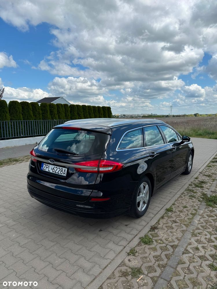 Ford Mondeo SW ver-1-5-ecoboost-titanium - 8