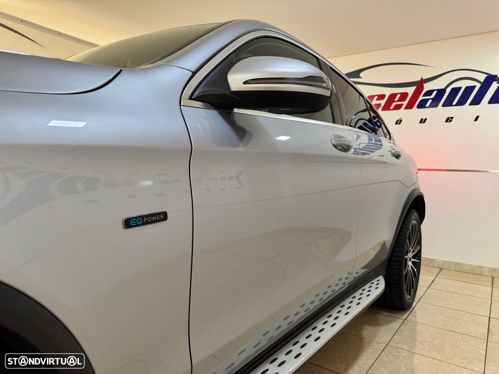 Mercedes-Benz GLC 300 e Coupé 4Matic - 4