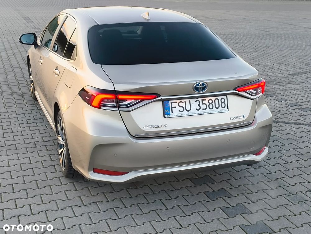 Toyota Corolla 1.8 Hybrid GPF Executive - 6