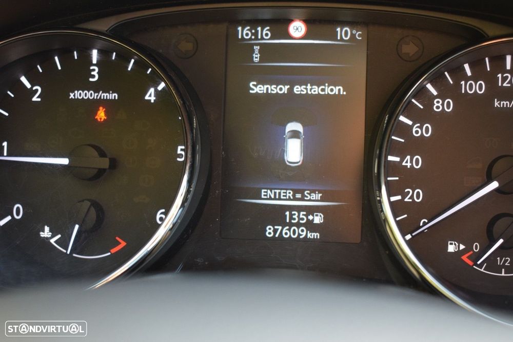 Nissan Qashqai 1.5 dCi N-Connecta J18+Led - 20