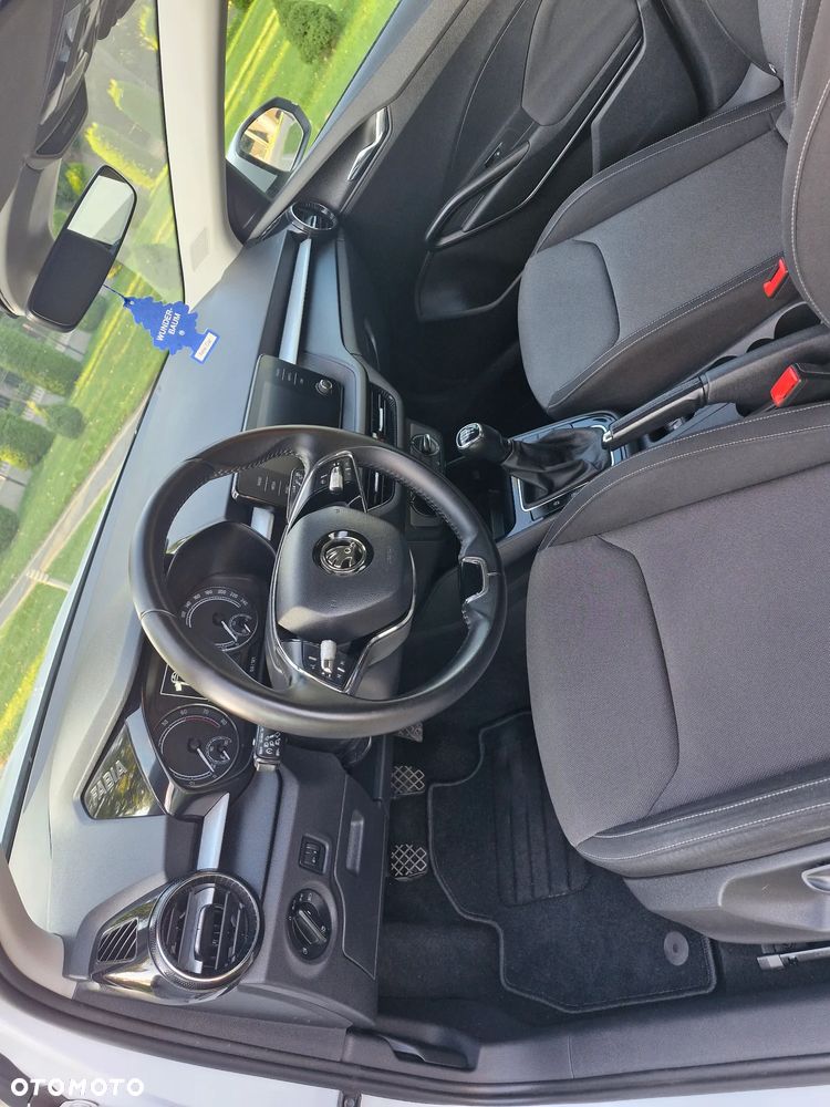 Skoda Fabia 1.0 TSI Ambition - 21