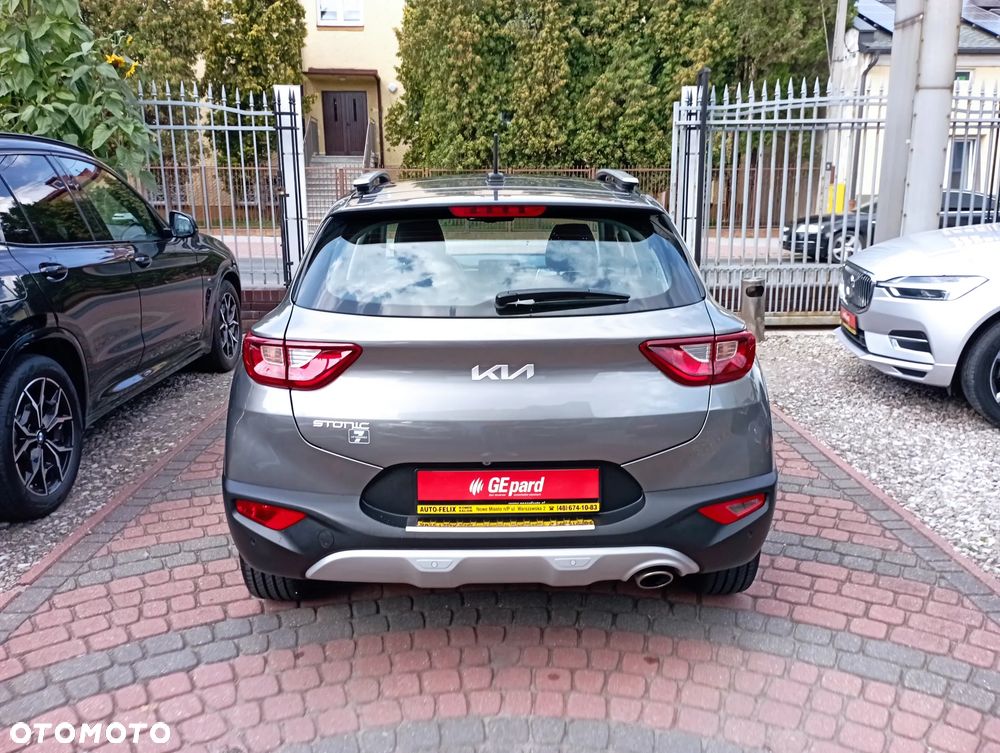 Kia Stonic 1.2 L - 5
