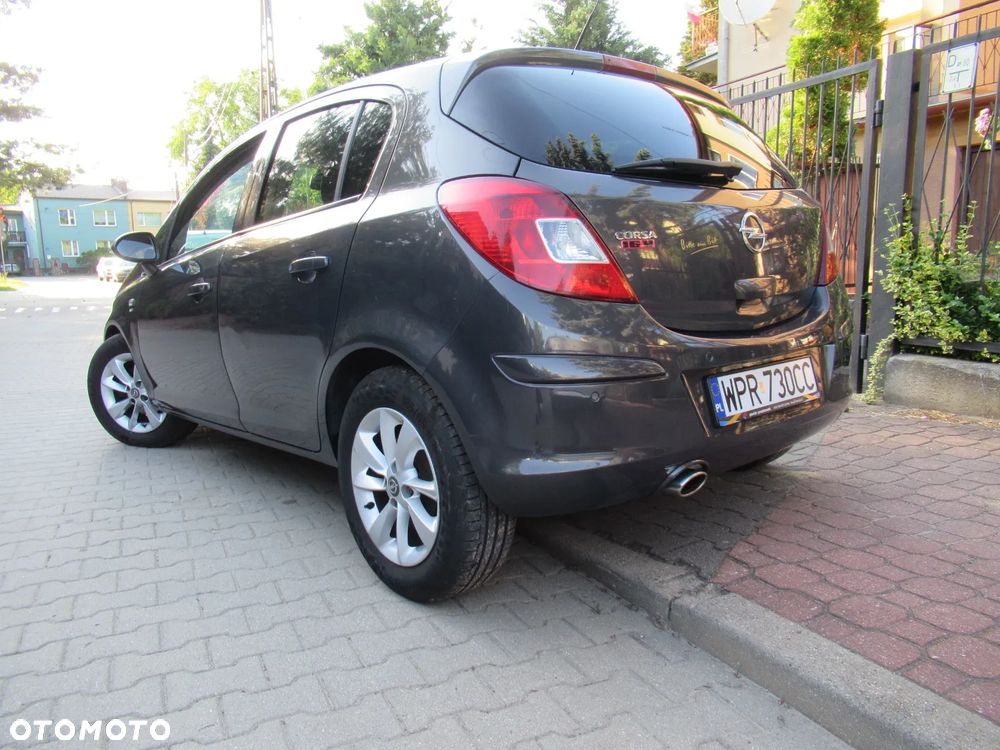 Opel Corsa 1.4 16V Energy - 12