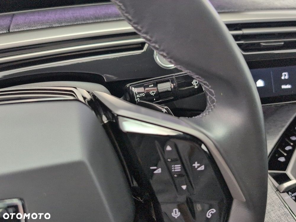 Peugeot 3008 1.2 PureTech mHEV Allure e-DCS6 - 19