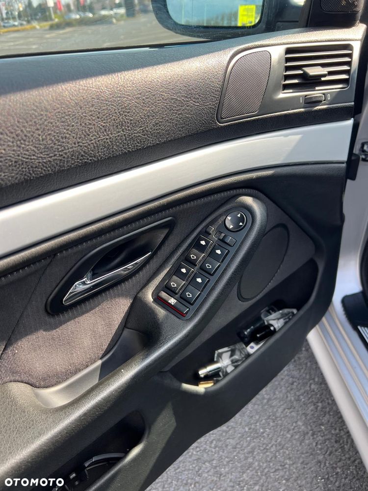 BMW Seria 5 530d - 15