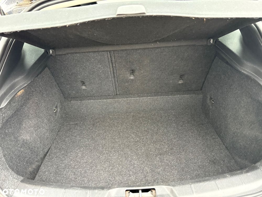 Volvo V40 D2 Summum - 17