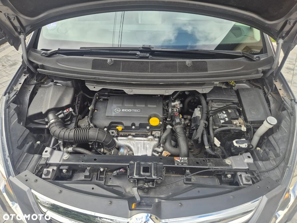 Opel Zafira - 34