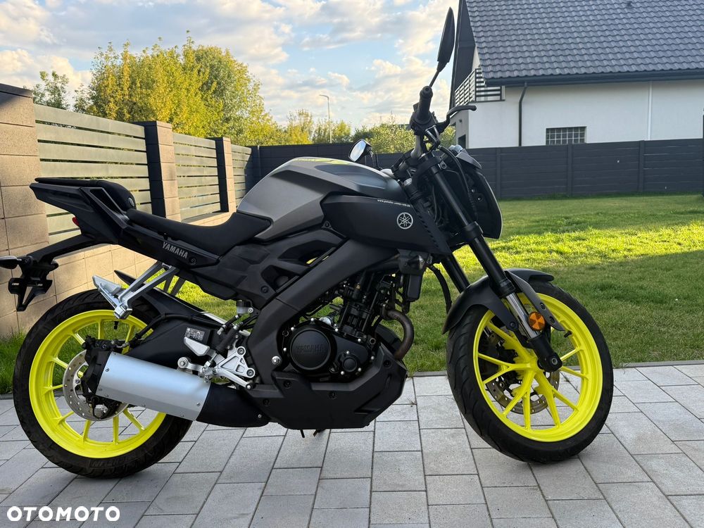 Yamaha MT - 5