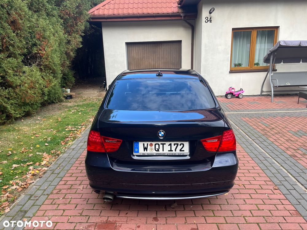 BMW Seria 3 2010 photo 4