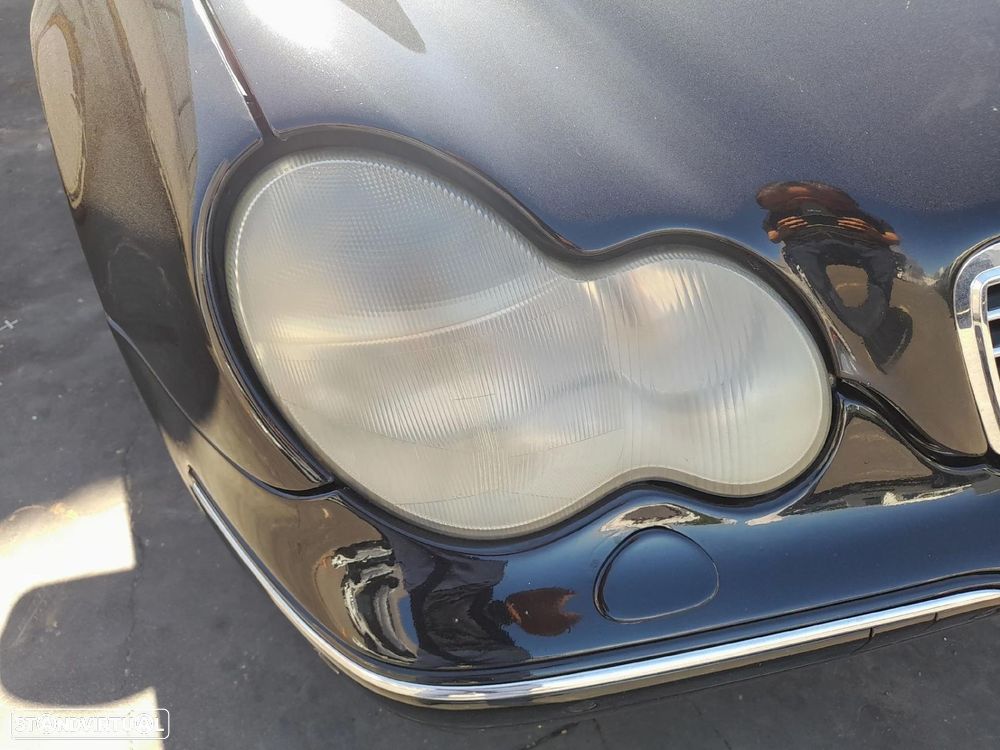 Ótica / farol direita MERCEDES-BENZ Classe C Carrinha (S203) - 1