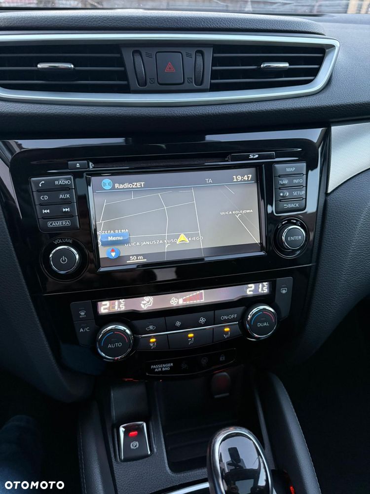 Nissan Qashqai 1.2 DIG-T Xtronic TEKNA+ - 9