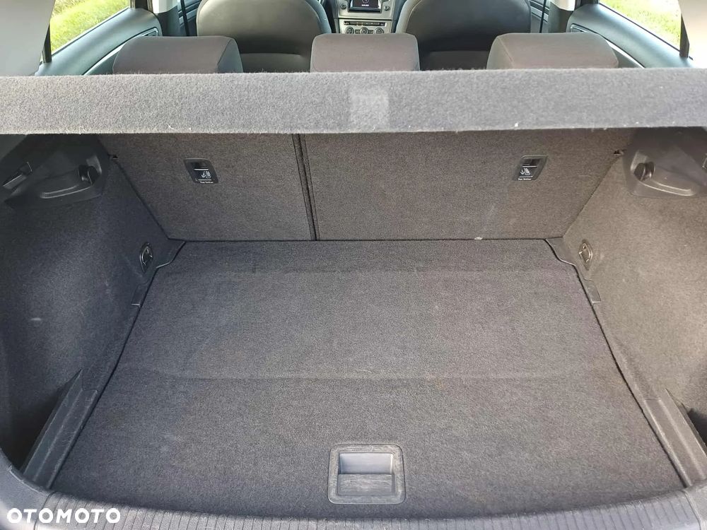 Volkswagen Golf - 7