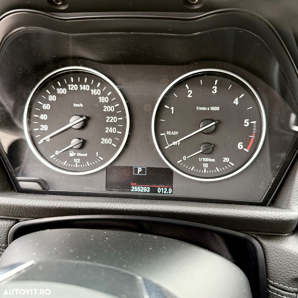 BMW Seria 2 218d Sport-Aut. Sport Line - 14