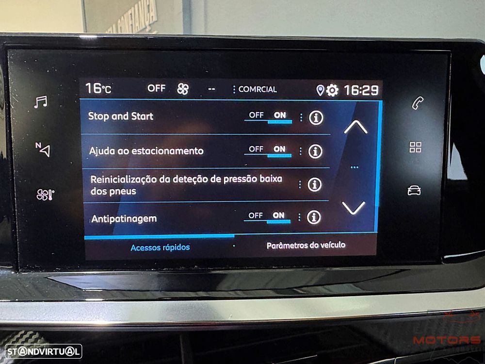 Peugeot 2008 1.2 PureTech Allure Pack - 33