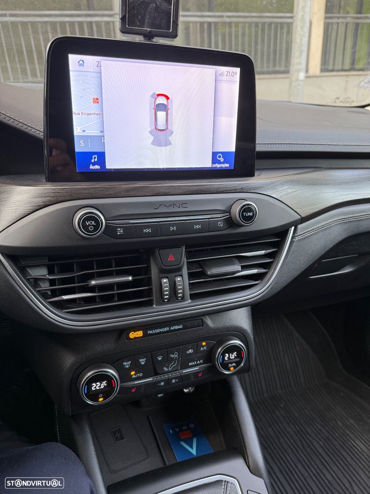 Ford Focus 1.0 EcoBoost Vignale - 11