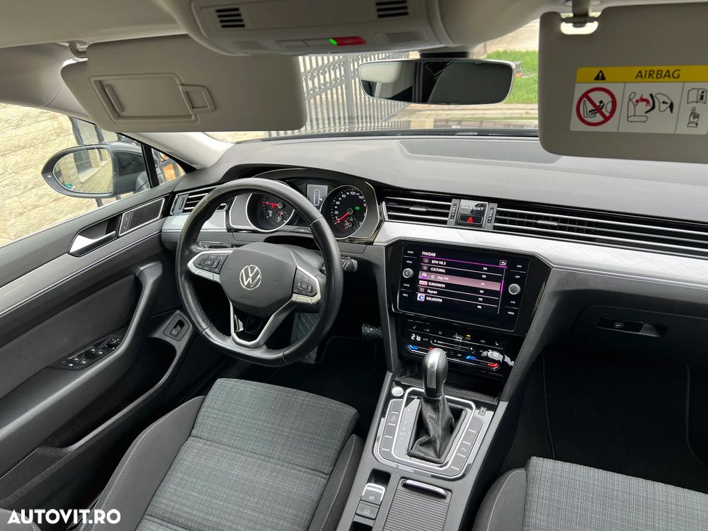 Volkswagen Passat 2.0 TDI SCR DSG Comfortline - 14