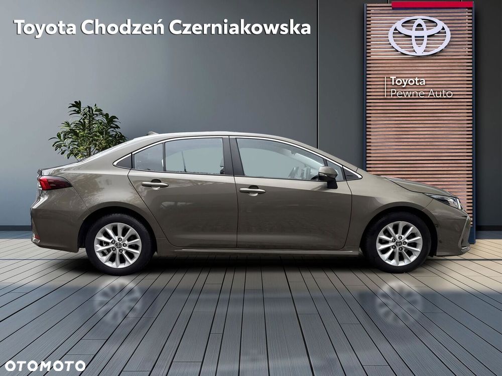Toyota Corolla - 8