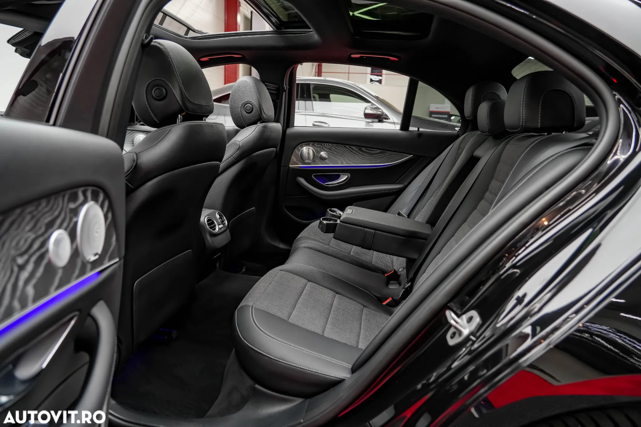 Mercedes-Benz E 300de 4Matic 9G-TRONIC Edition AMG Line - 6