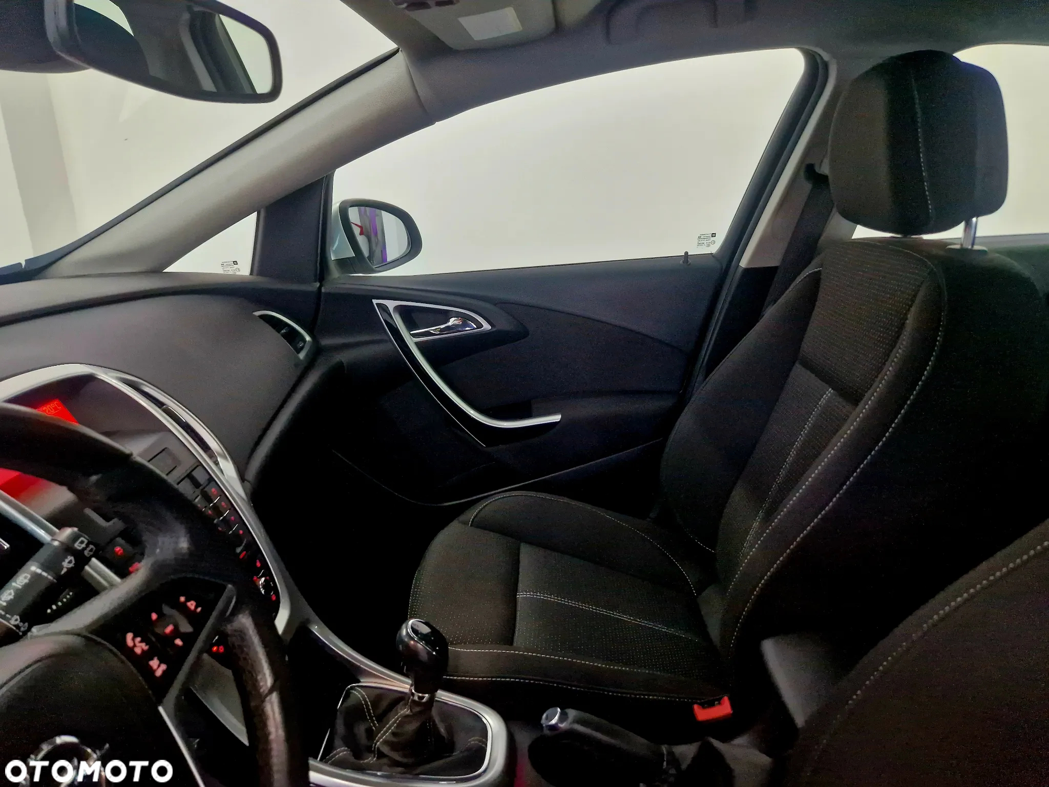 Opel Astra - 19
