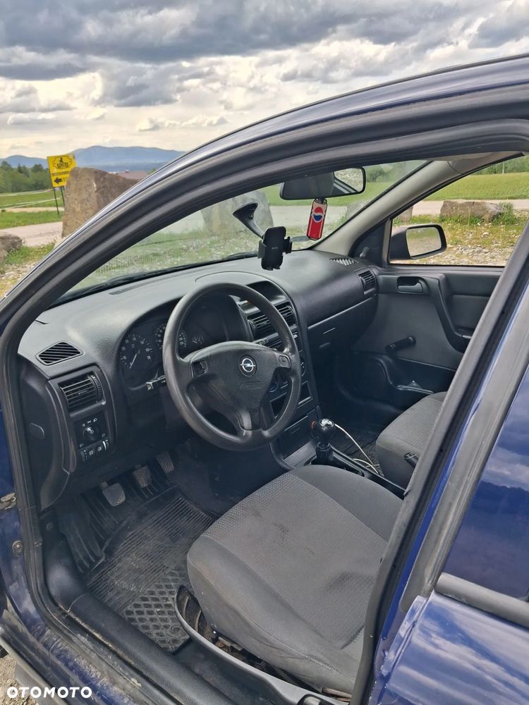 Opel Astra - 3