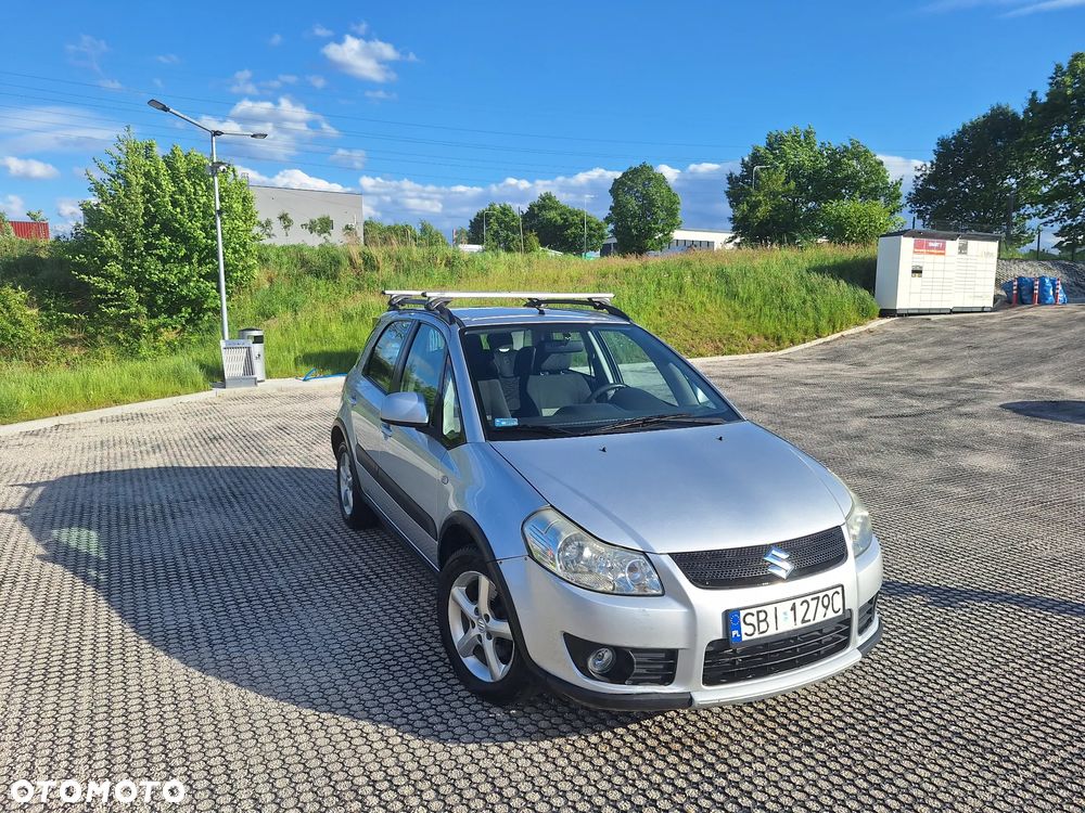 Suzuki SX4 1.6 VVT 4x2 Comfort - 1