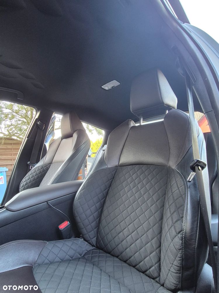 Toyota C-HR 1.8 Hybrid GPF Executive - 16