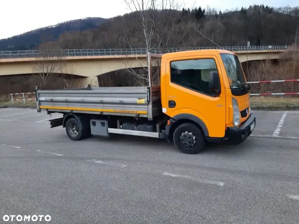 Renault MAXITY - 1