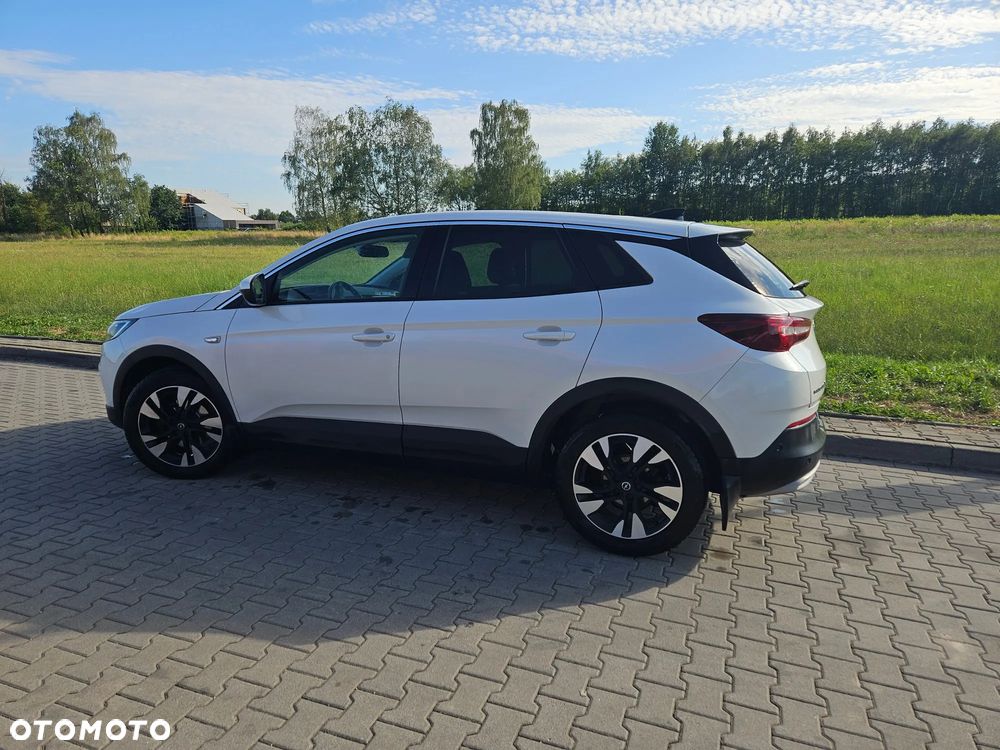 Opel Grandland X 1.2 T Innovation S&S - 10