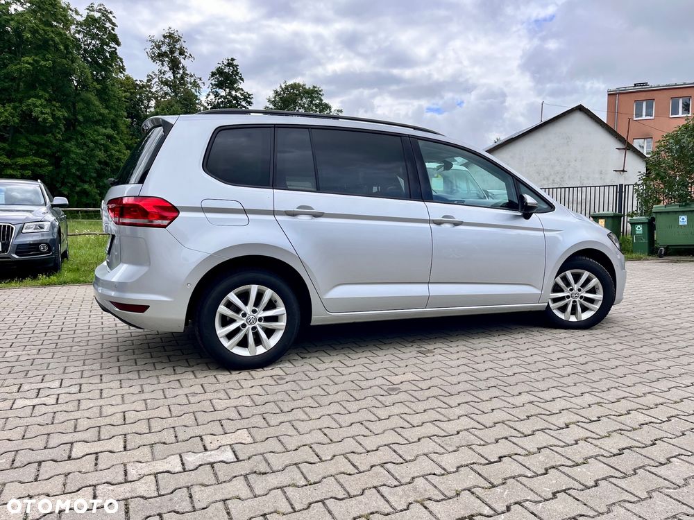 Volkswagen Touran 1.6 TDI SCR (BlueMotion Technology) SOUND - 4