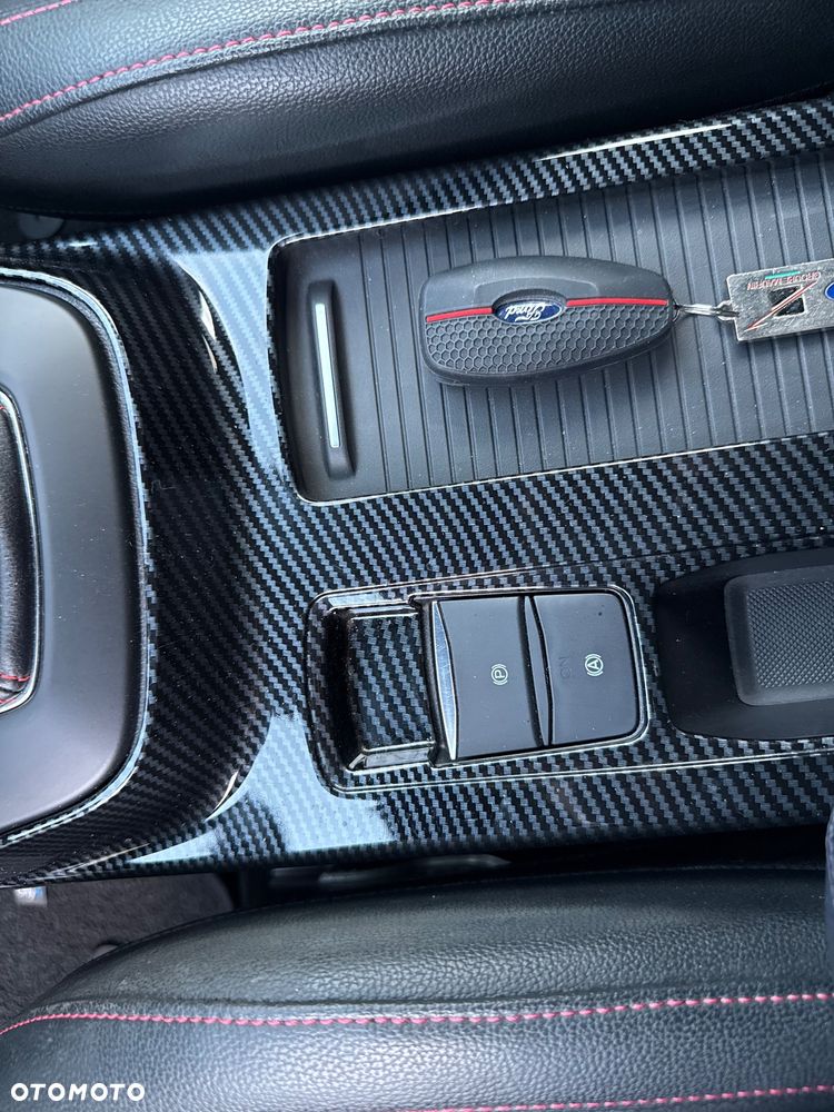 Ford Focus 1.5 EcoBoost STart-Stopp-System ST-LINE - 29