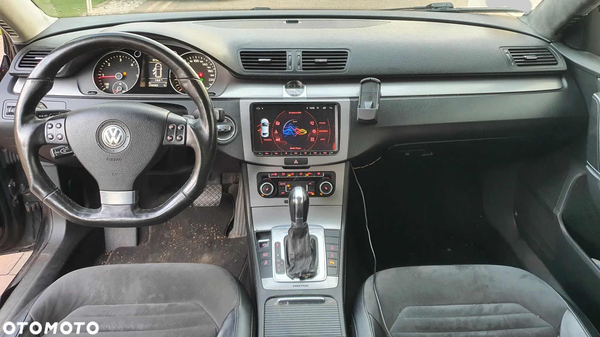 Volkswagen Passat 2.0 TDI Comfortline DSG - 3