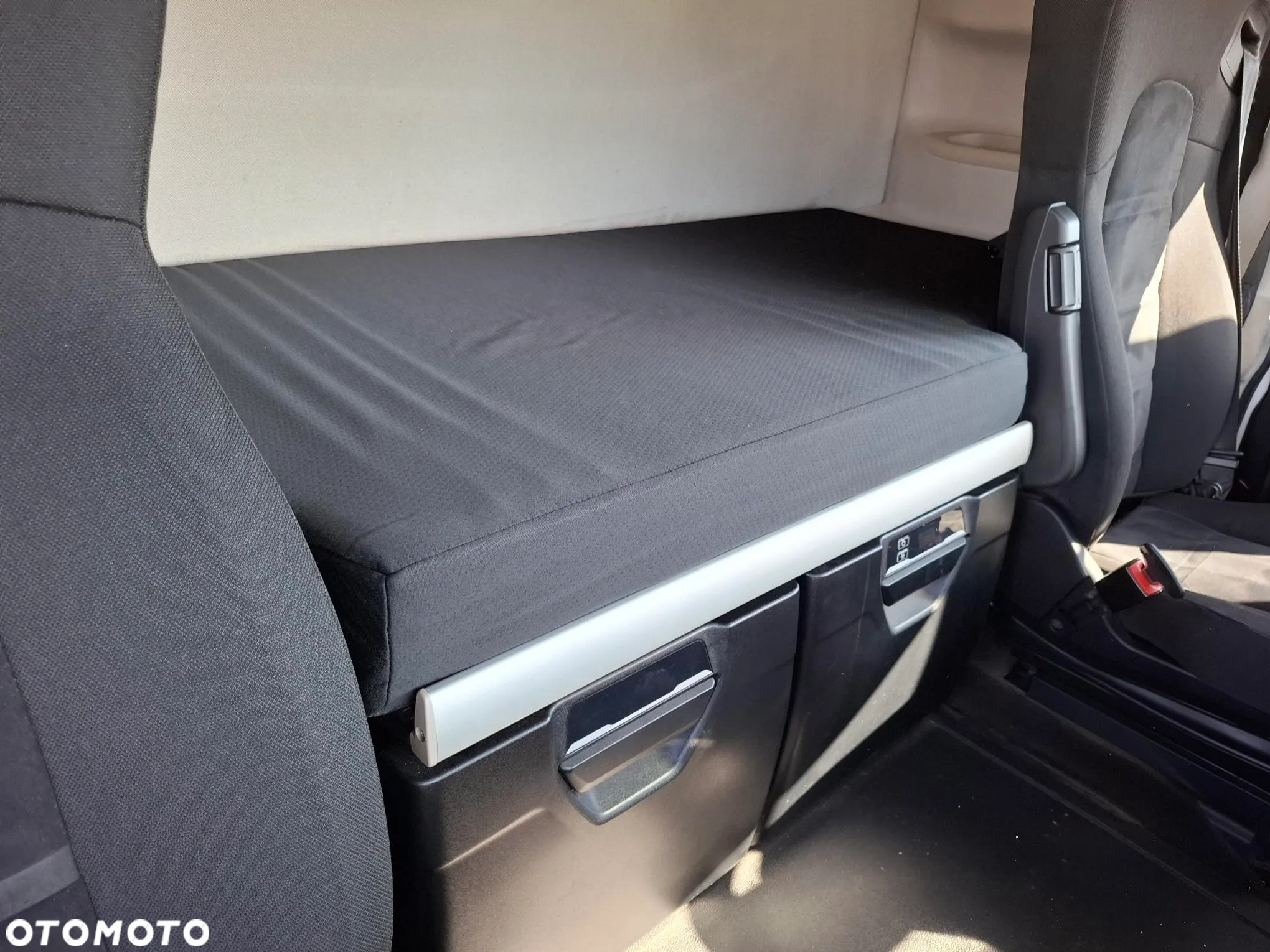 Iveco S-WAY AS440S49T/P - 8