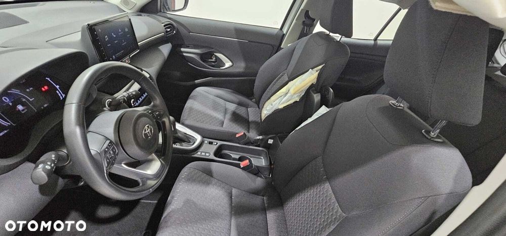Toyota Yaris Cross - 10