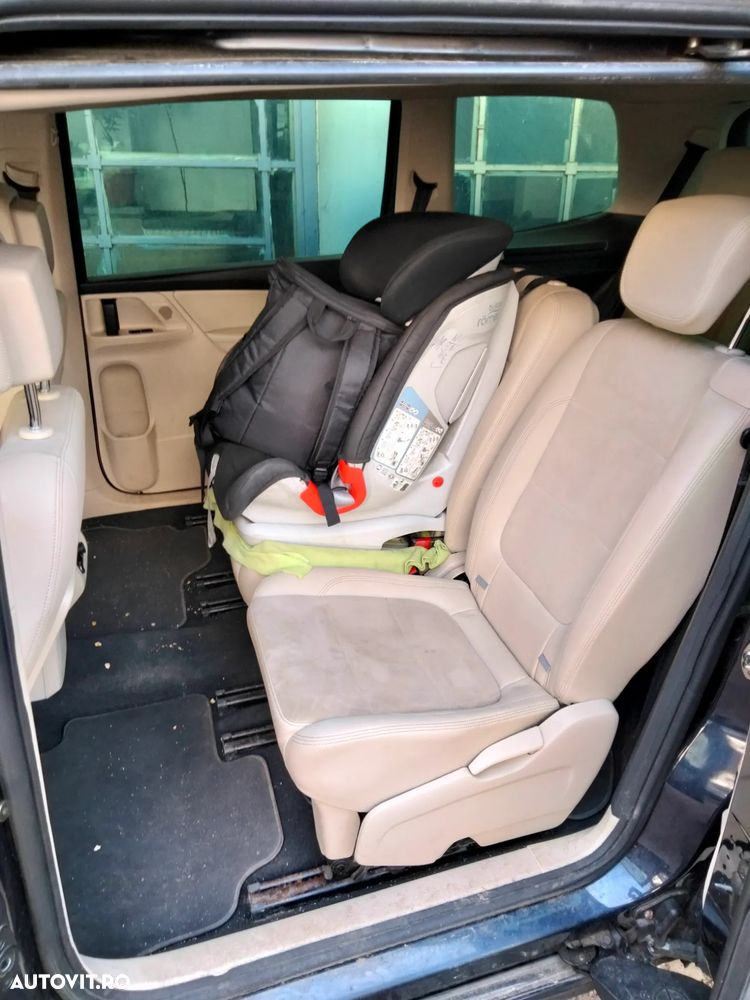 Volkswagen Sharan - 9