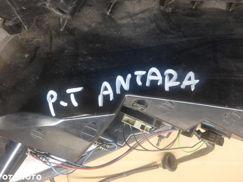 OPEL ANTARA 2.2D 06-10 LAMPA PRAWA LEWA TYŁ TYLNA 7936U 7937U - 10