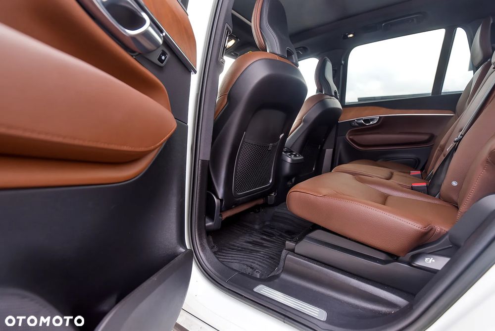 Volvo XC 90 B6 B AWD Ultimate Bright 7os - 32