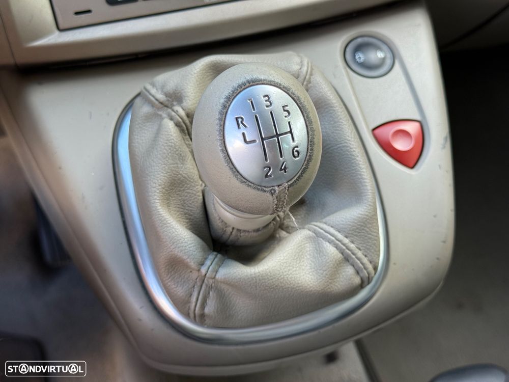 Renault Grand Scénic 1.5 dCi Dynamique S 7L. - 33