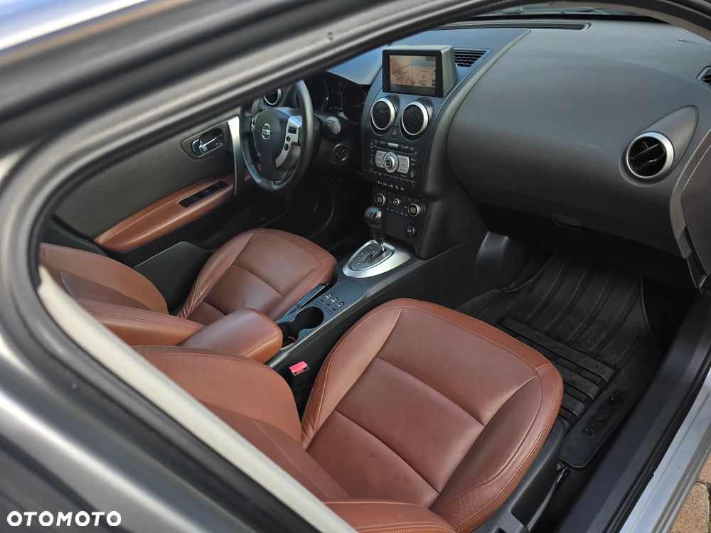 Nissan Qashqai 2.0 CVT 360 - 7