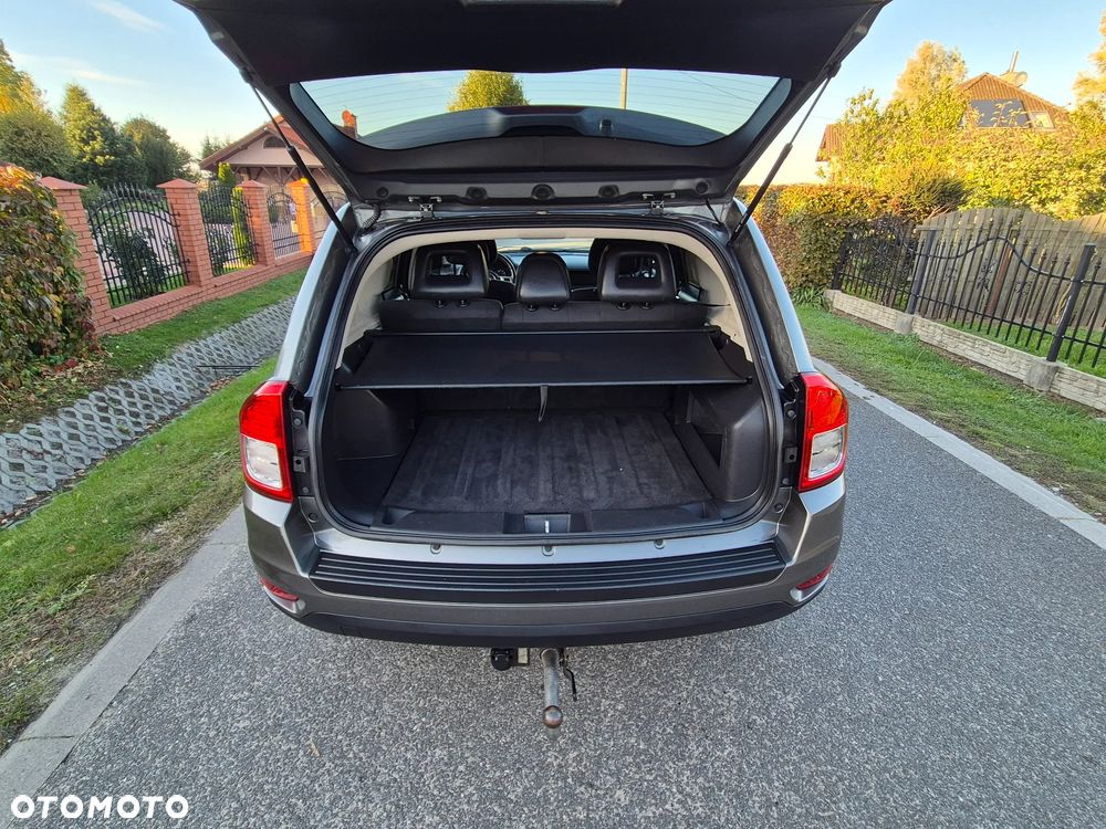 Jeep Compass - 27