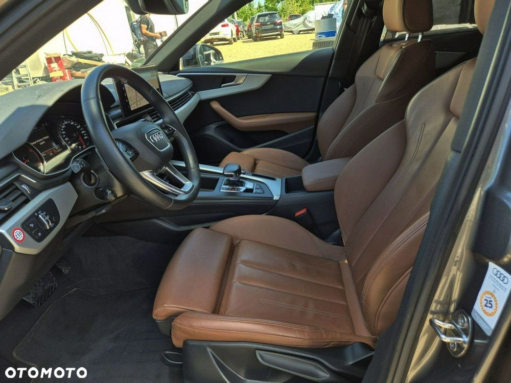 Audi A4 Allroad - 14