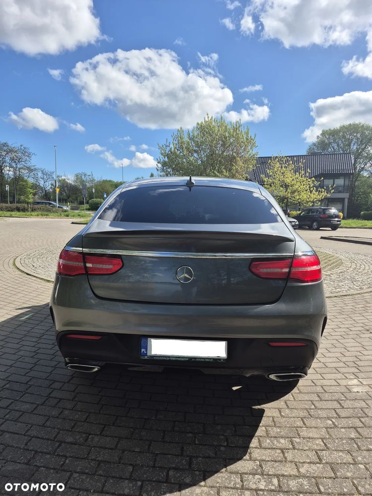 Mercedes-Benz GLE - 4