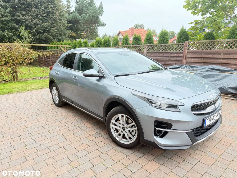 Kia XCeed 1.5 T-GDI Business Line DCT - 3