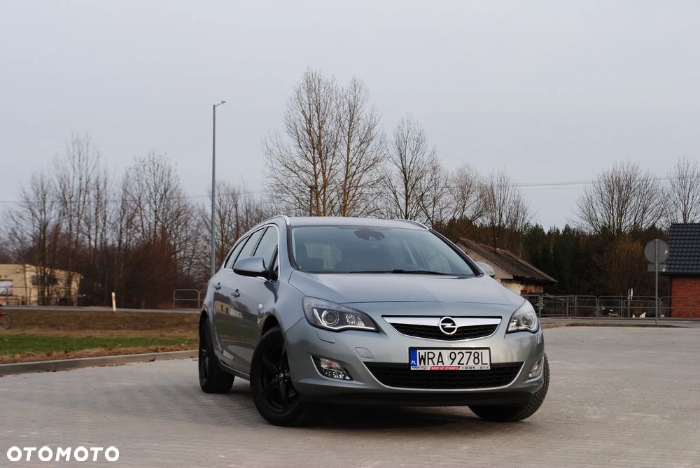Opel Astra 1.4 Turbo Cosmo - 6