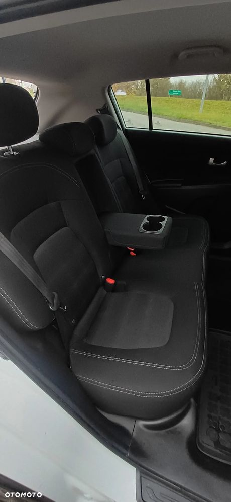 Kia Sportage 1.7 CRDI Business Line M 2WD - 8