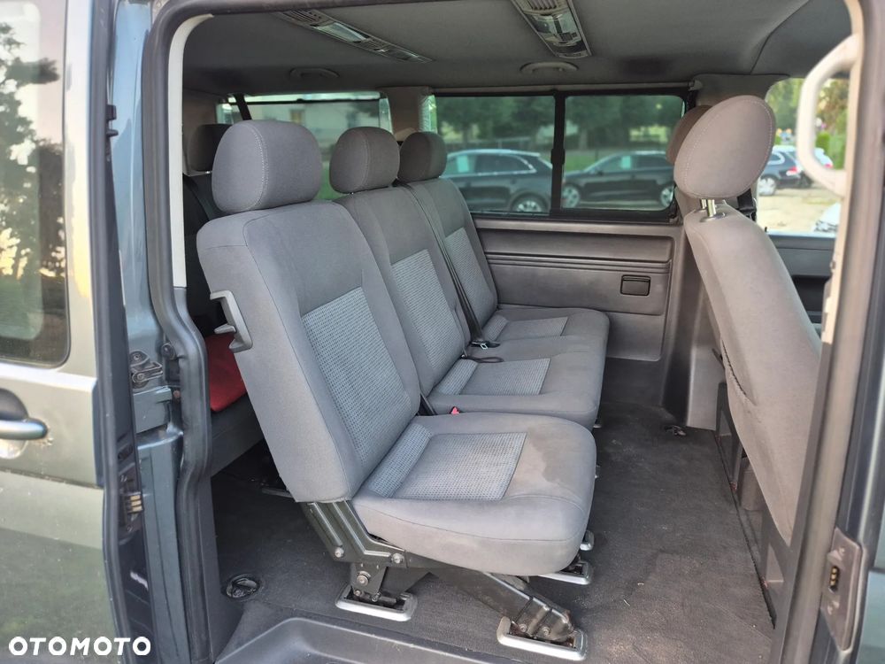 Volkswagen Caravelle L1 - 32