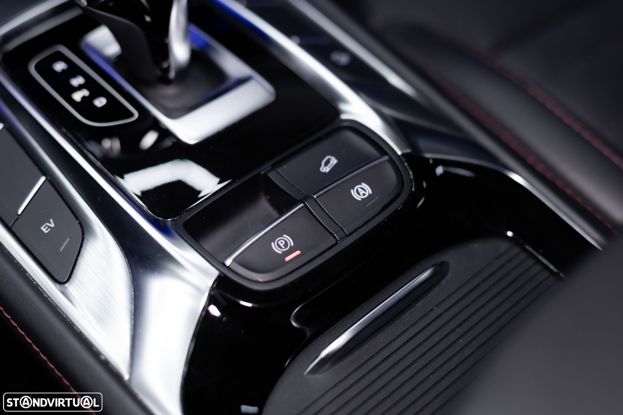 MG EHS 1.5T-GDI PHEV Luxury - 42