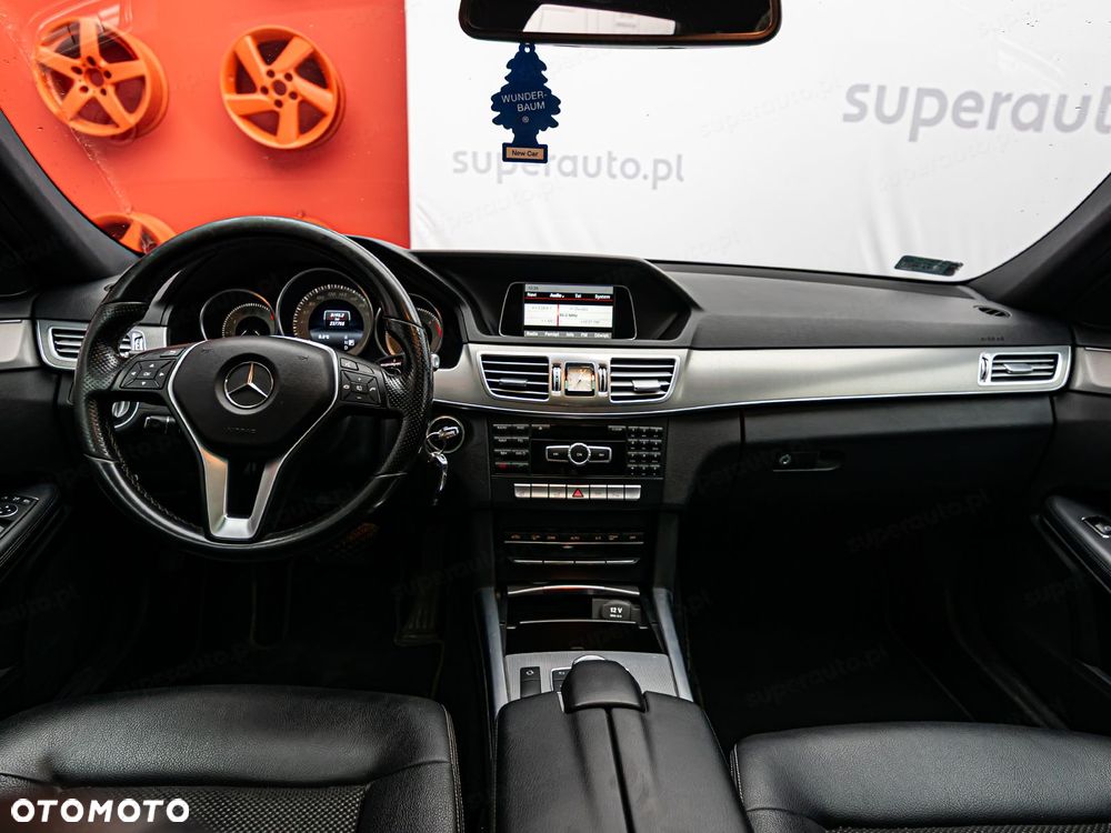 Mercedes-Benz Klasa E - 12