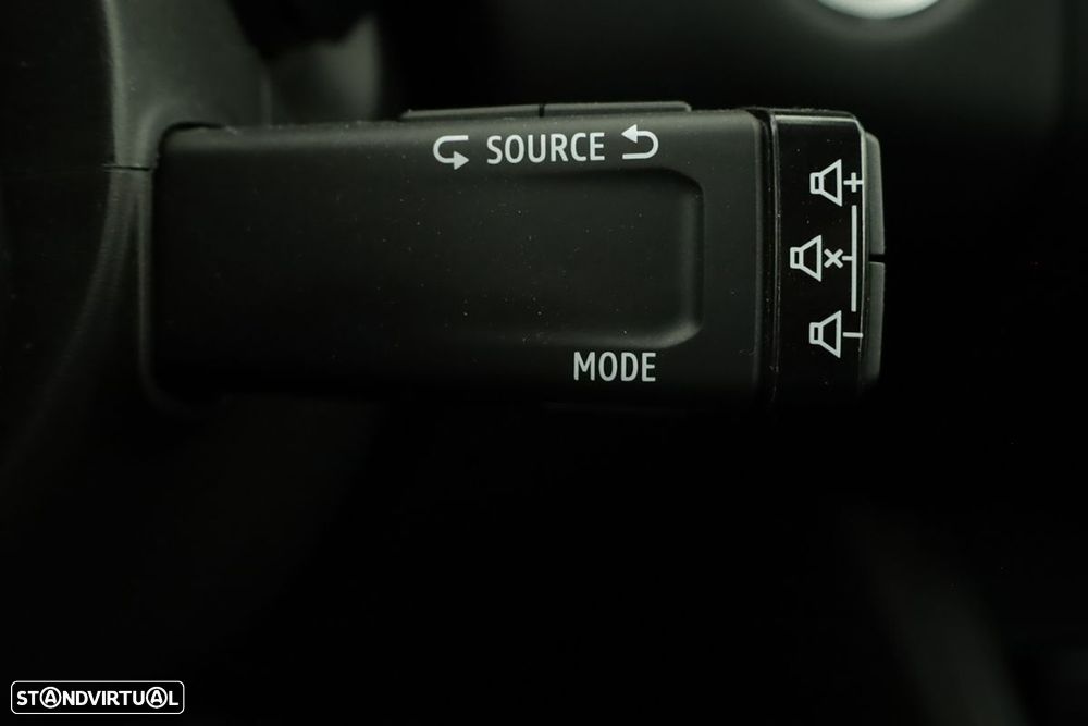 Renault Captur 1.0 TCe Techno Bi-Fuel - 19