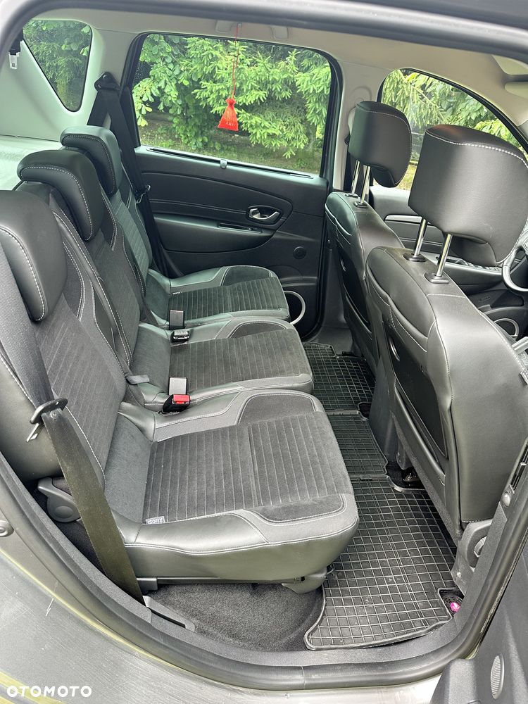 Renault Scenic 1.5 dCi Bose - 10