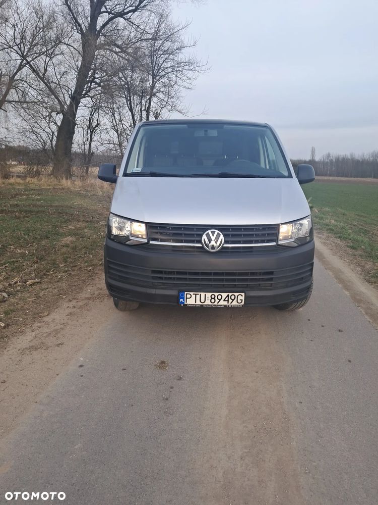 Volkswagen Transporter - 2